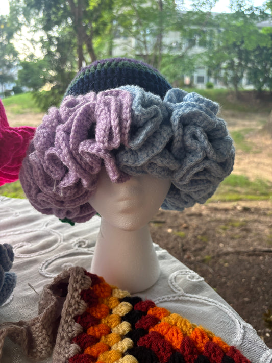3-layer ruffle hat